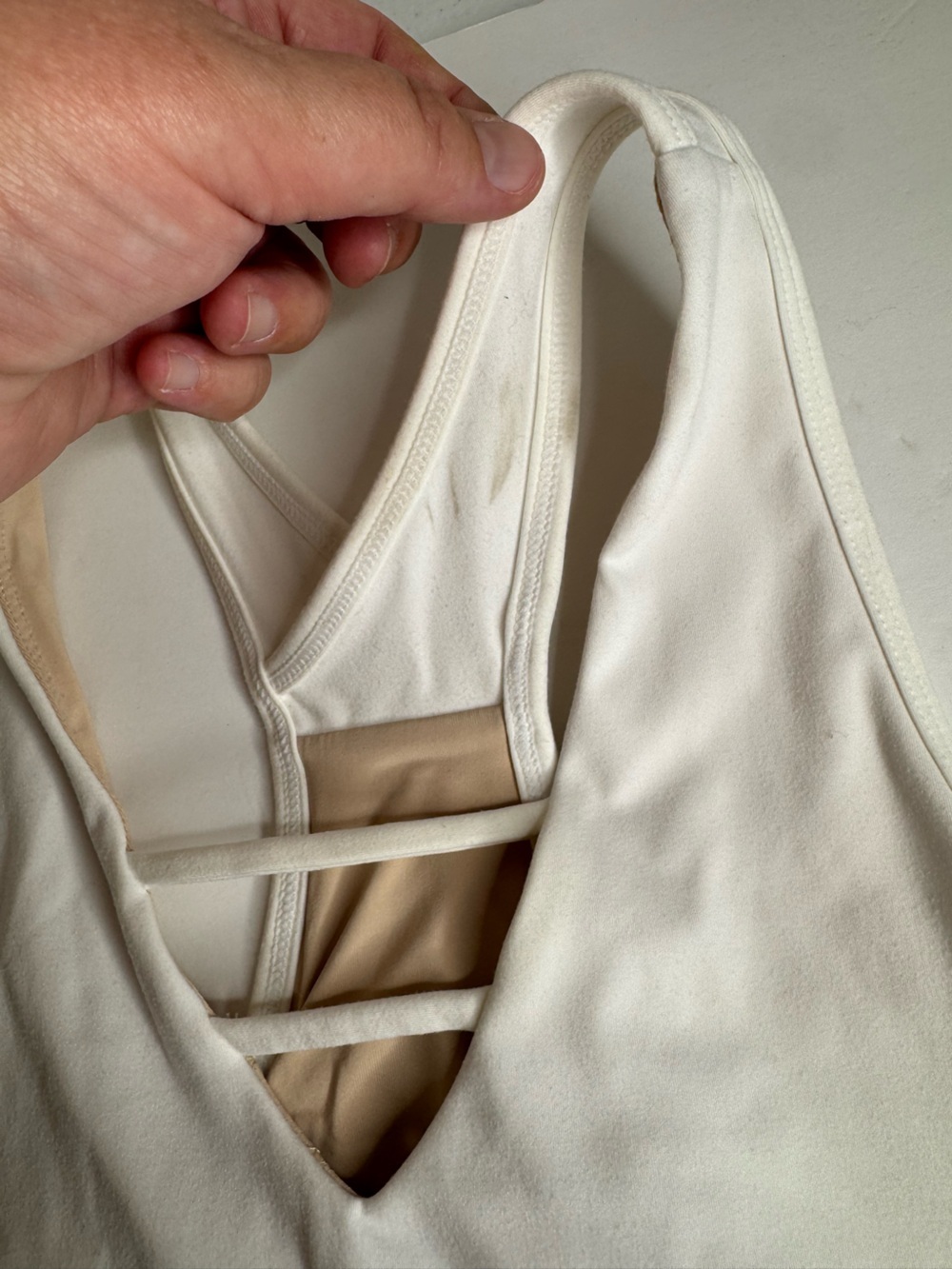 ZYIA White Seamless Strappy-Back Sports Bra - Picture 2 of 5